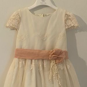 Embroidered tulle dress (offf white)